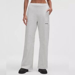 Lululemon Loungeful Classic-Fit High-Rise Sweatpant